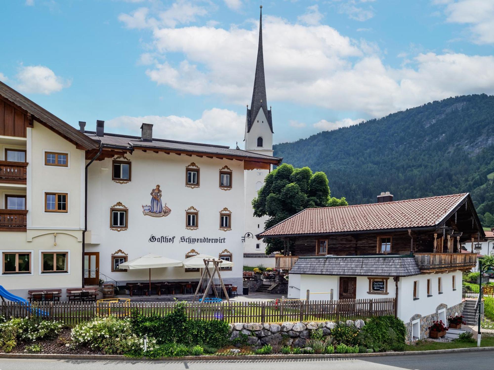 Der Schwendterwirt Hotel Luaran gambar