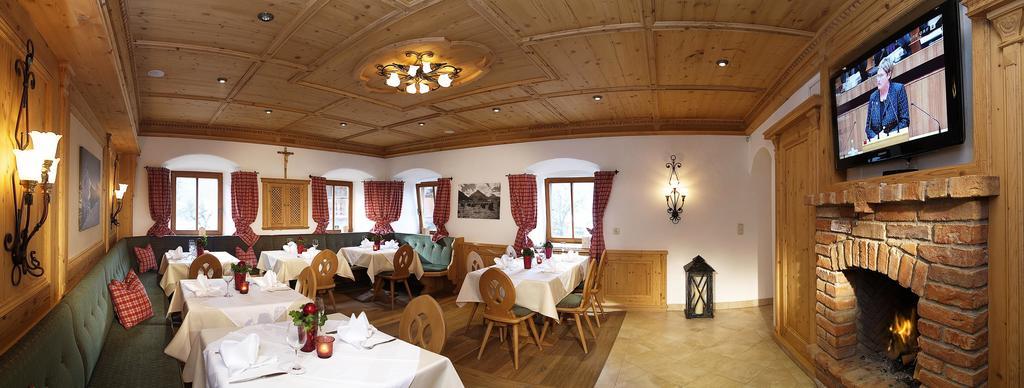 Der Schwendterwirt Hotel Luaran gambar